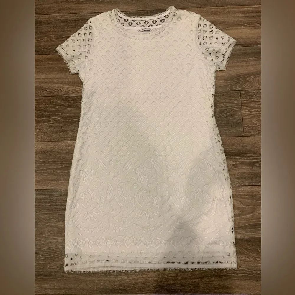Isaac Mizrahi Live Soft Lace Dress Size Medium